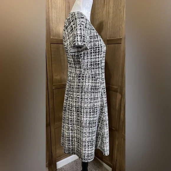 NWT Apt. 9 Mineral Black Dress. - Picture 5 of 6